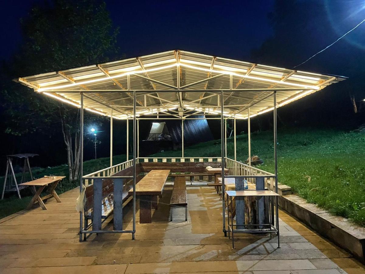 Glamping Wolf Mount Villa Margahovit Rom bilde