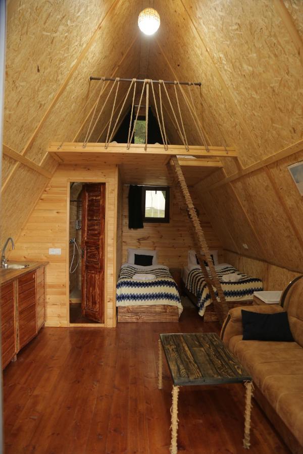 Glamping Wolf Mount Villa Margahovit Eksteriør bilde