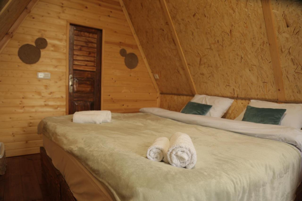 Glamping Wolf Mount Villa Margahovit Eksteriør bilde